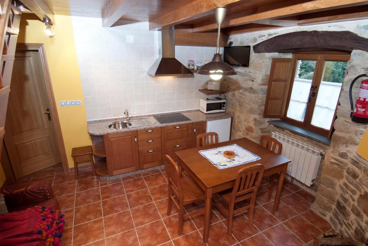 סנטה אאולליה דה אוסקוס Apartamentos Rurales Tia Vicenta מראה חיצוני תמונה