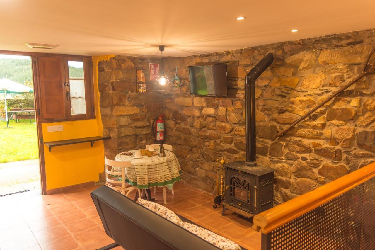 סנטה אאולליה דה אוסקוס Apartamentos Rurales Tia Vicenta מראה חיצוני תמונה