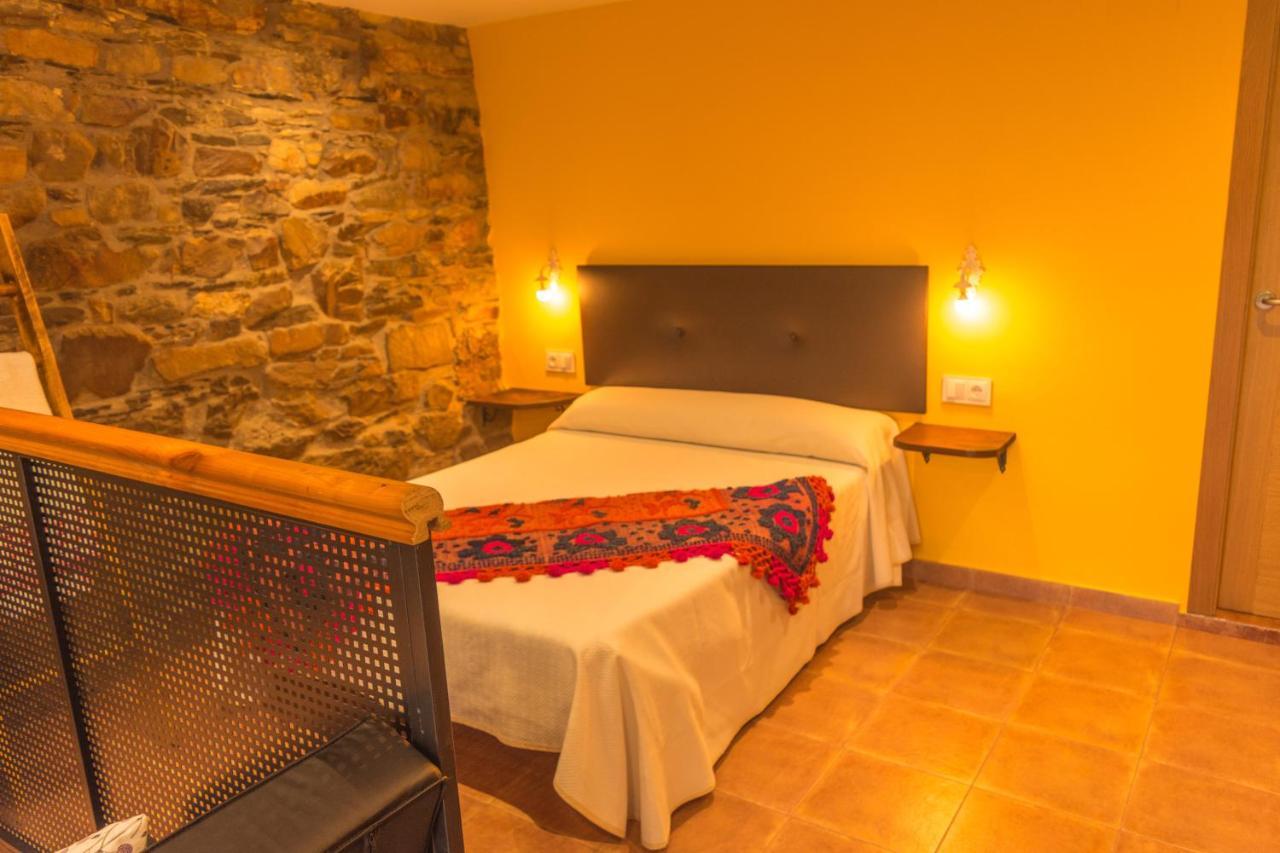 סנטה אאולליה דה אוסקוס Apartamentos Rurales Tia Vicenta מראה חיצוני תמונה
