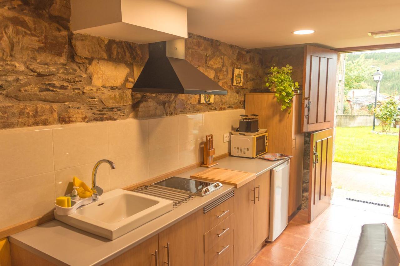 סנטה אאולליה דה אוסקוס Apartamentos Rurales Tia Vicenta מראה חיצוני תמונה