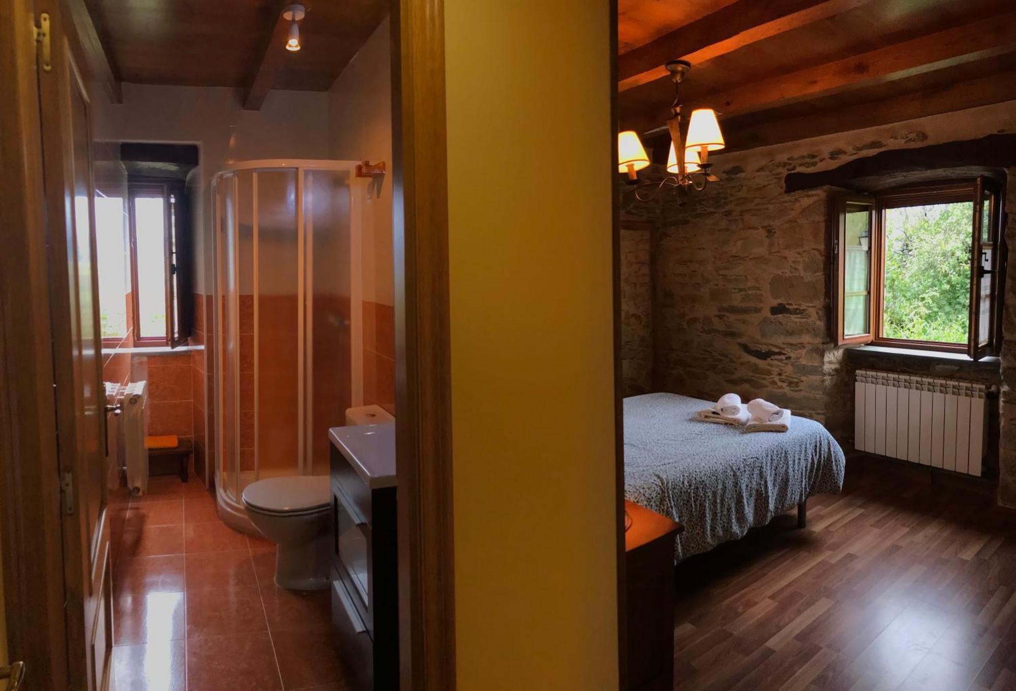 סנטה אאולליה דה אוסקוס Apartamentos Rurales Tia Vicenta מראה חיצוני תמונה